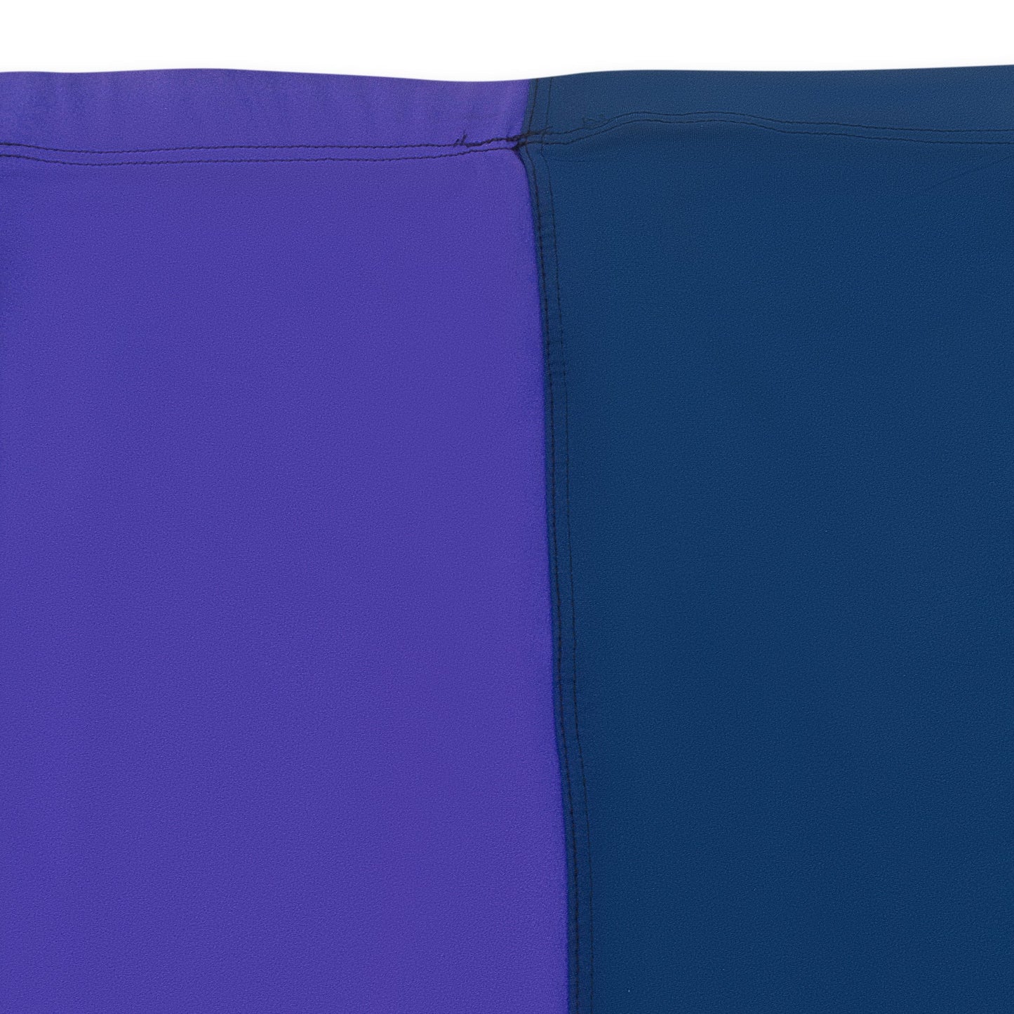 COLORBLOCK IRIS BLUE SHORTS