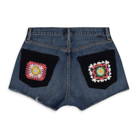 CROCHET APPLIQUE DENIM HONOLULU WASH BLUE SHORTS
