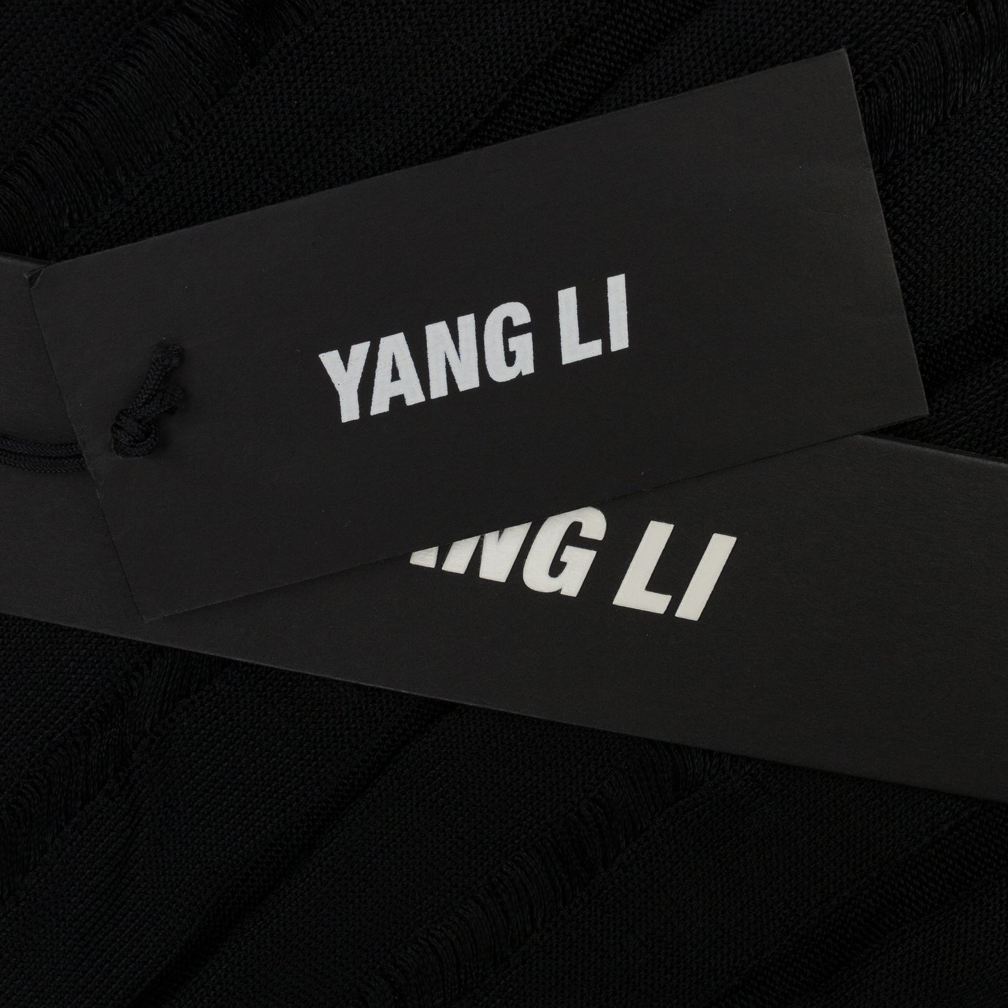 BLACK GRUNGE HIGH NECK TURTLENECK SWEATER