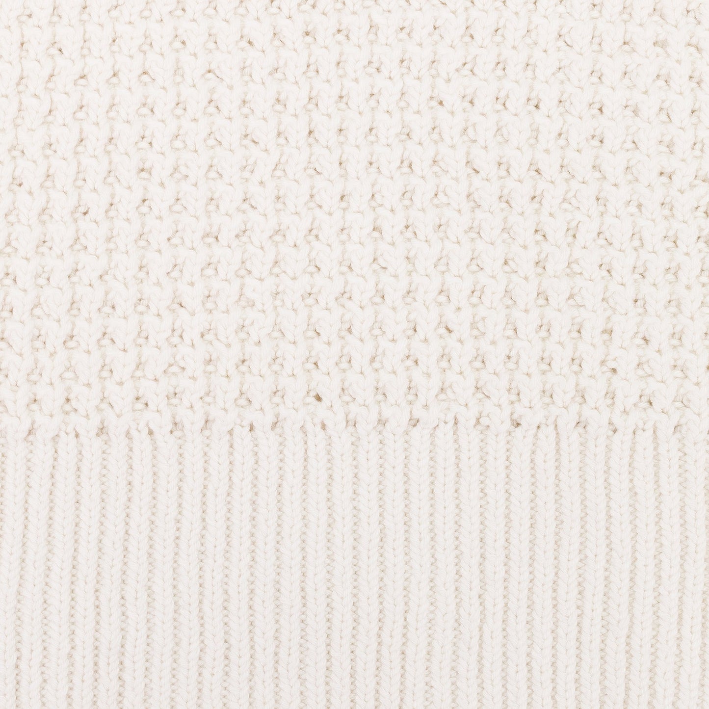 CREAM WAFFLE V-NECK SWEATER VEST