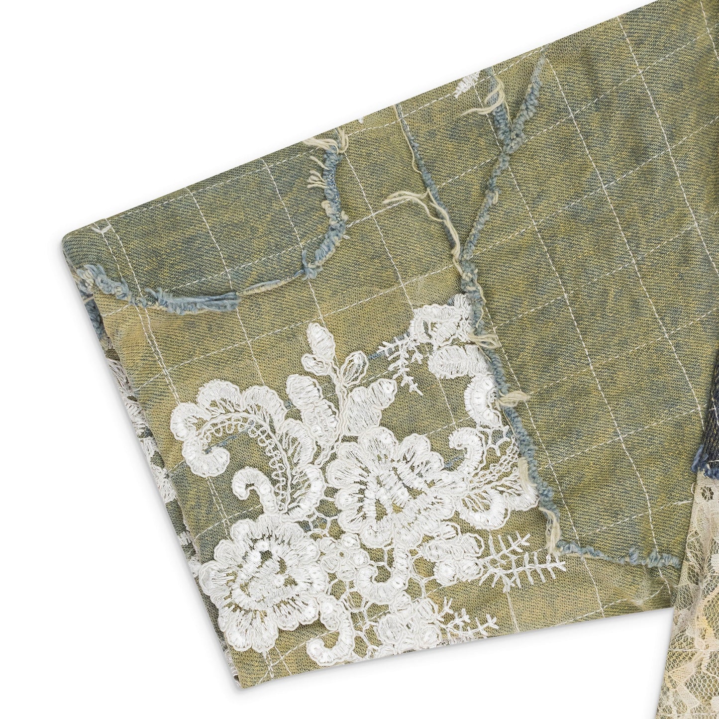 BLACK INTERWOVEN WINDOWS T-SHIRT