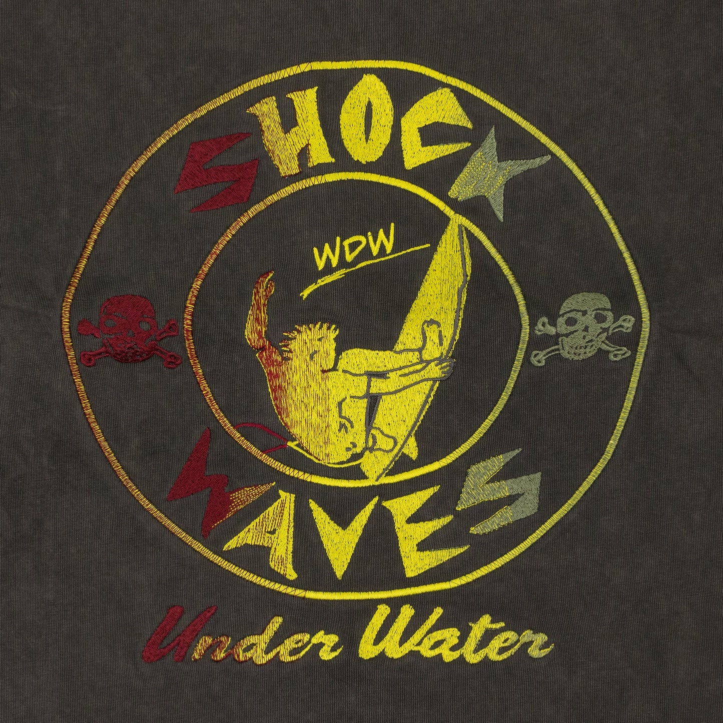 BLACK SHOCK WAVES JERSEY T-SHIRT