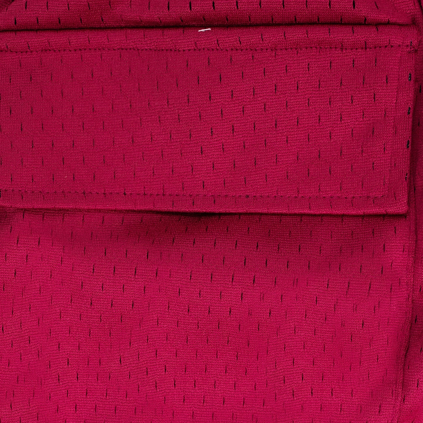 MAROON COURT LOGO SHORTS