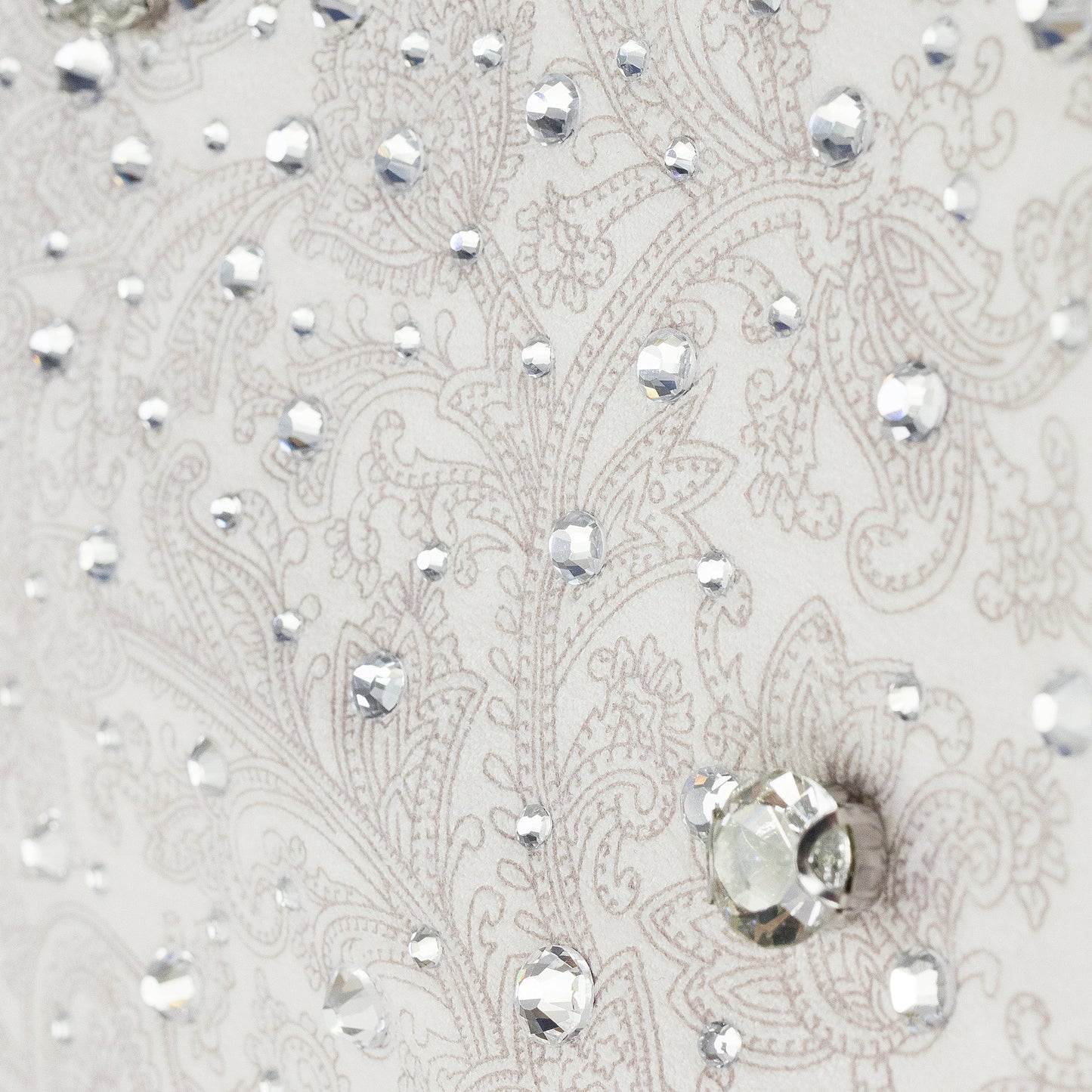 WHITE CASHEW BLOSSOM PEARL SWEATPANTS