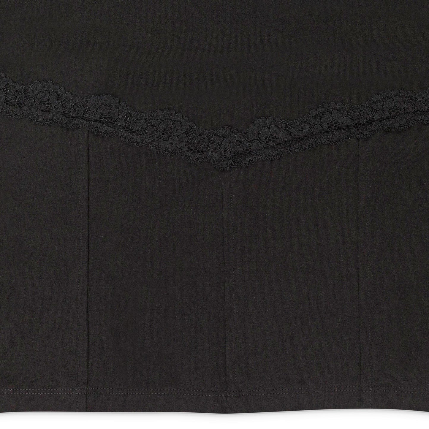 LACE TRIM BUSTIER BLACK T-SHIRT