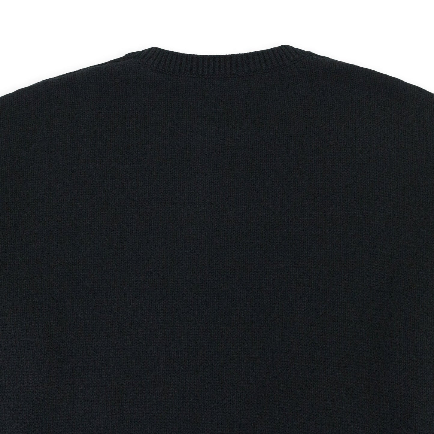 BLACK SWEATER