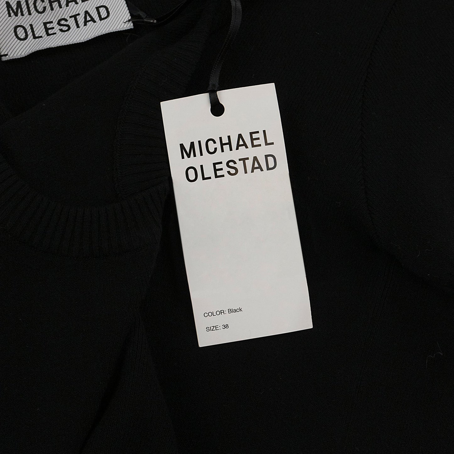 TWIST BLACK T-SHIRT