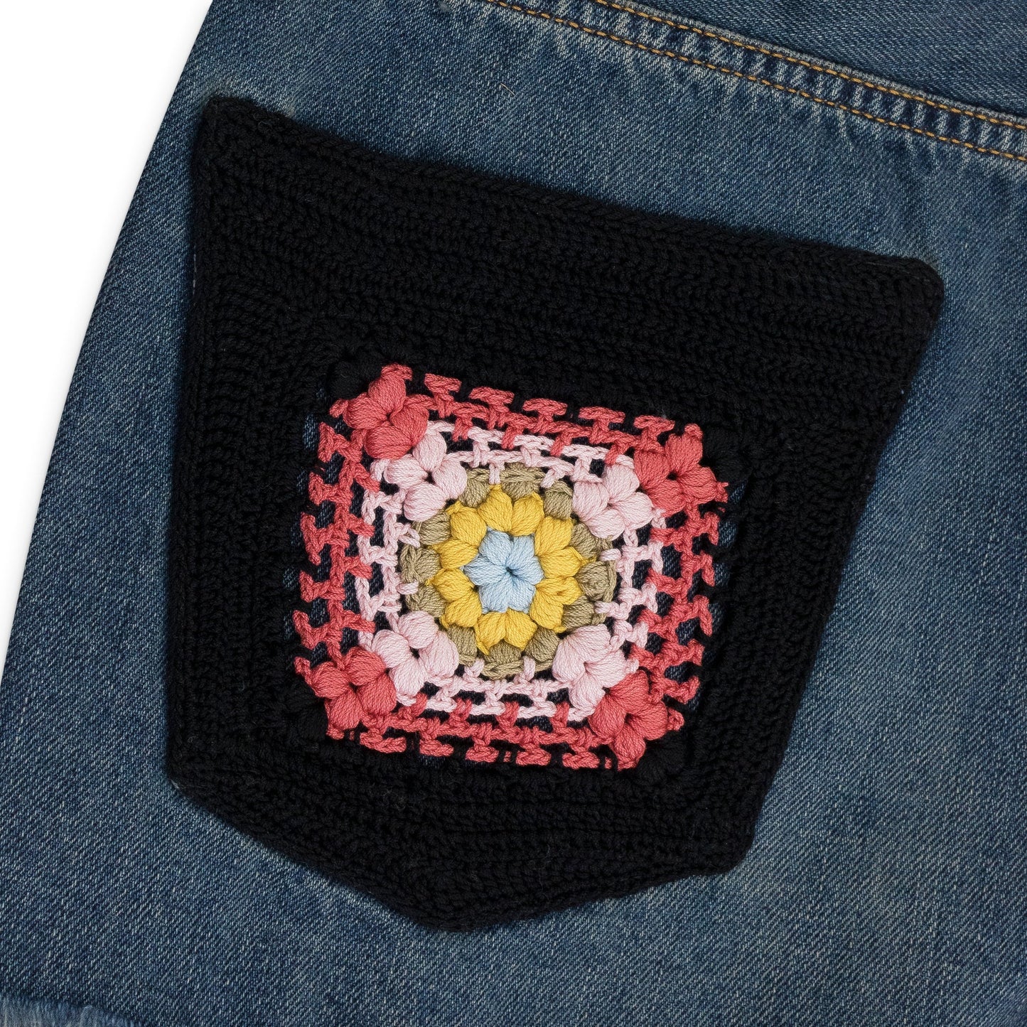 CROCHET APPLIQUE DENIM HONOLULU WASH BLUE SHORTS