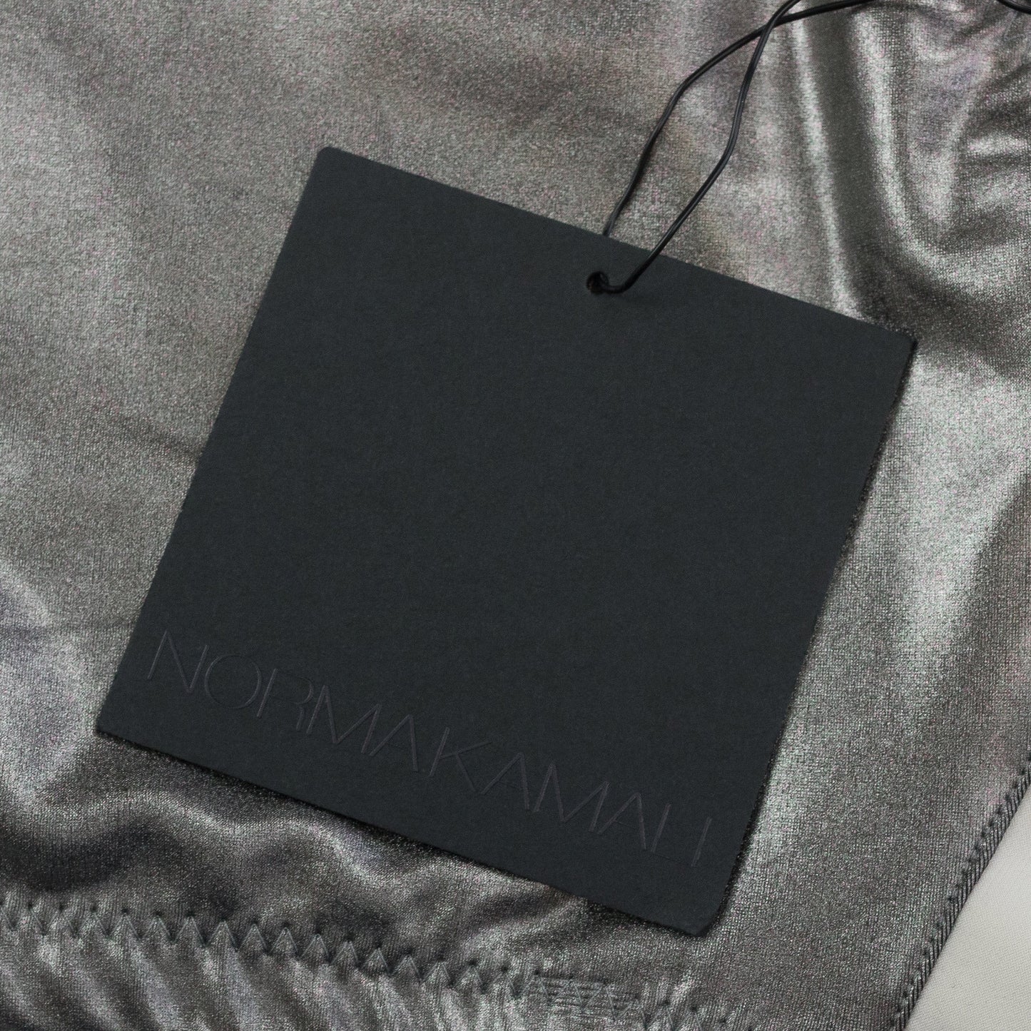 SIDE STRIPE CHUCK GREY CROP TOP