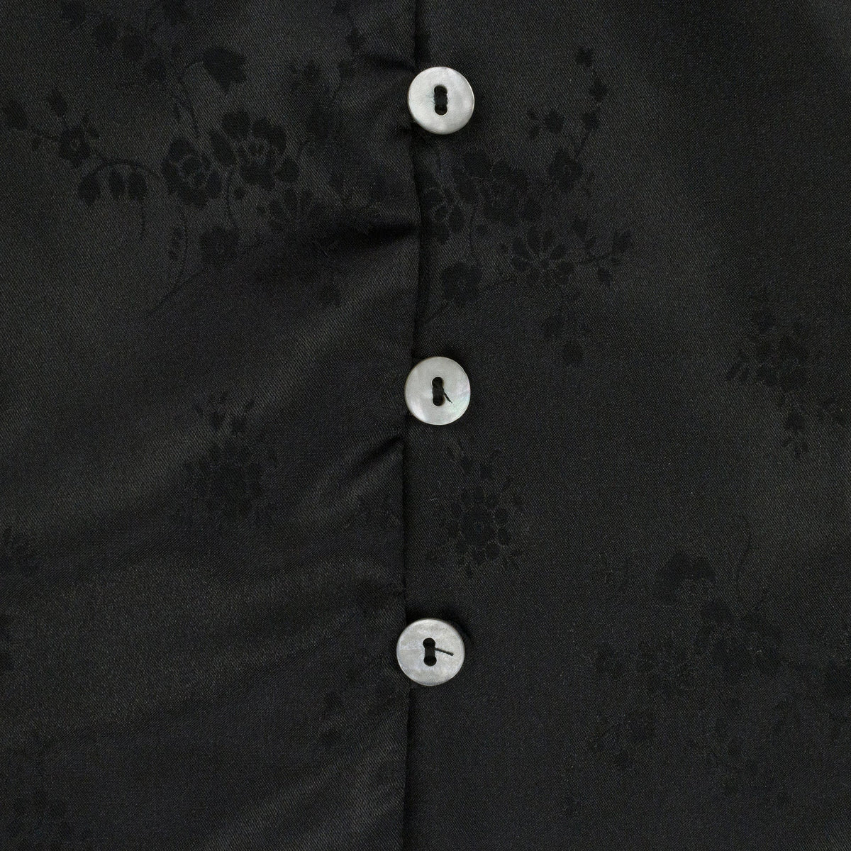 BLACK JACQUARD BUTTON BLOUSE