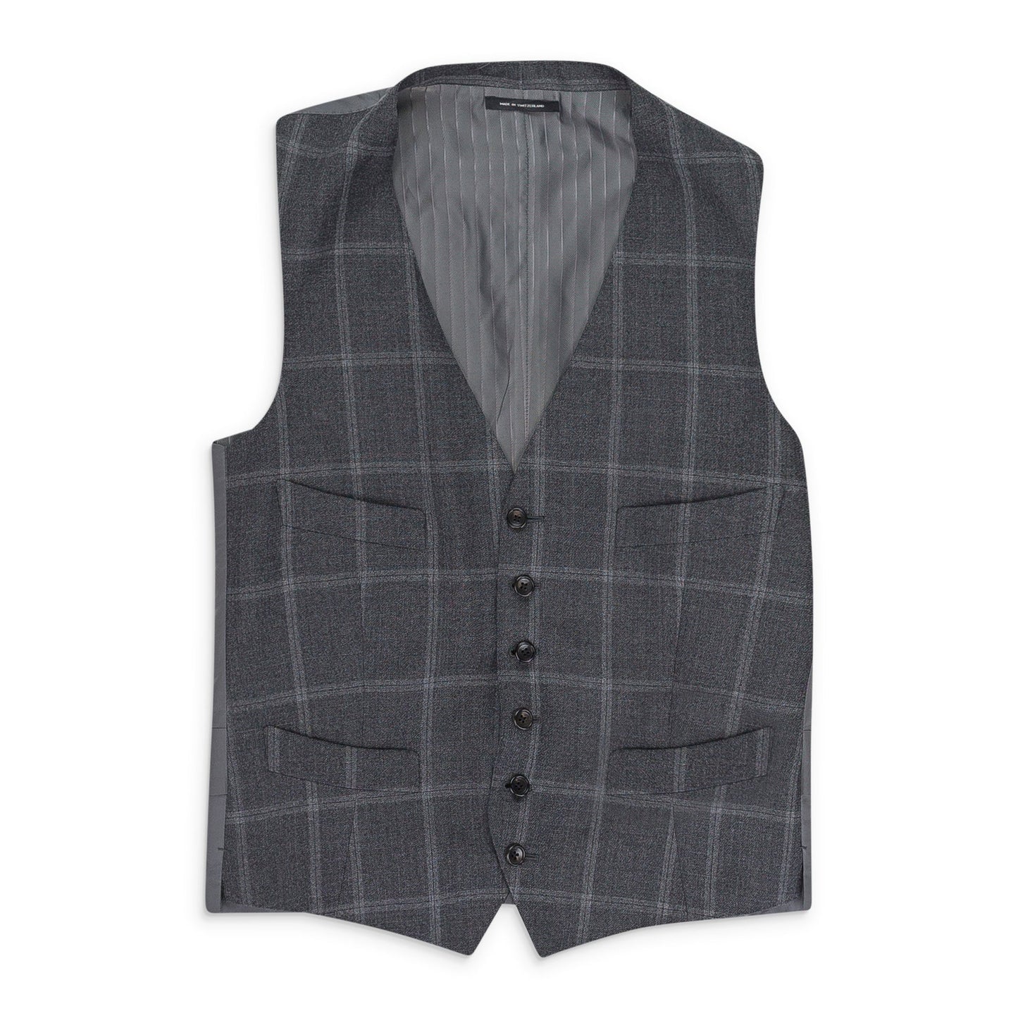 GREY PLAID THREE PIECE SUIT