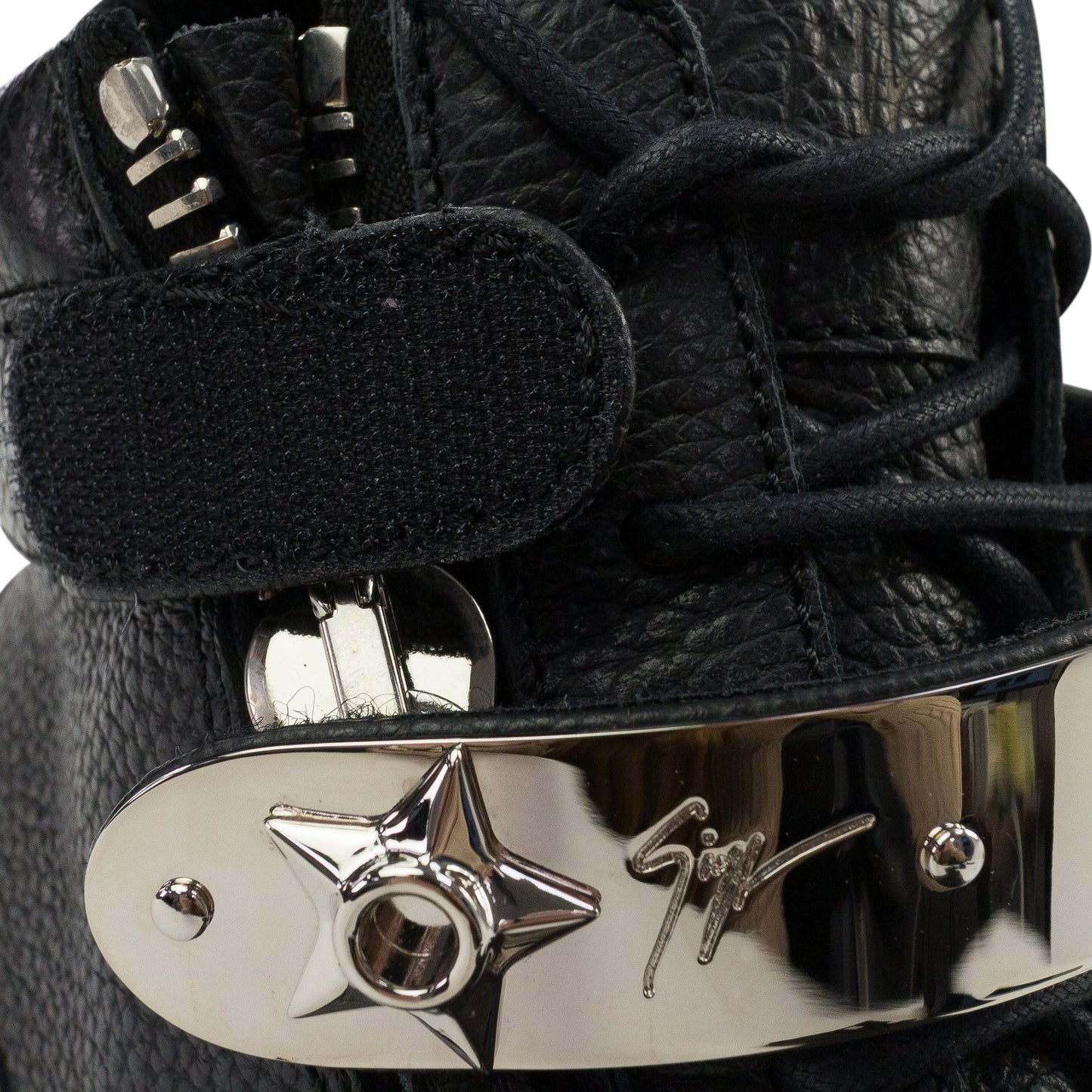 BLACK/SILVER SNEAKER WITH METAL BAR SNEAKERS