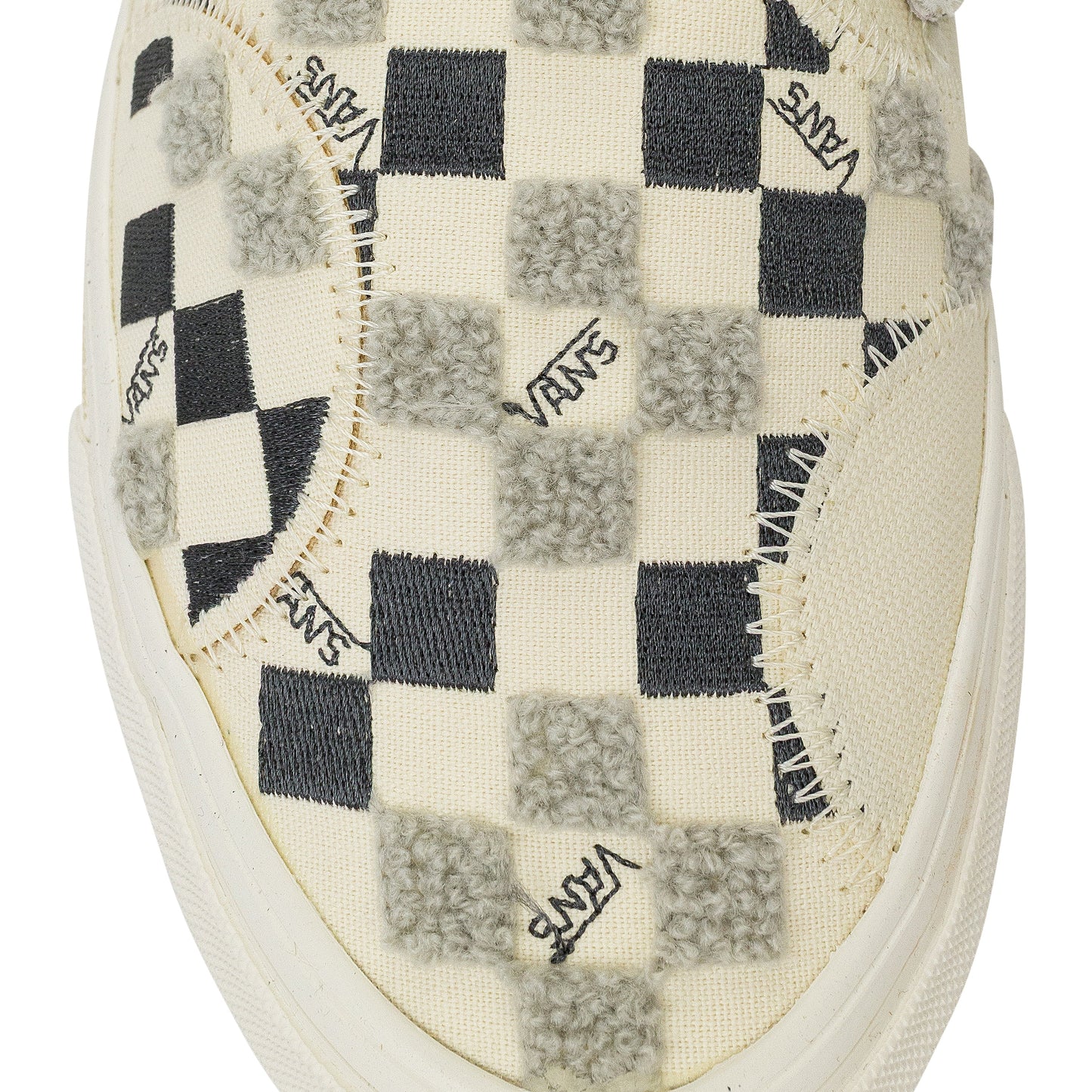 WHITE/NAVY U CLASSIC SLIP-ON BRICOLAGE LX SNEAKERS