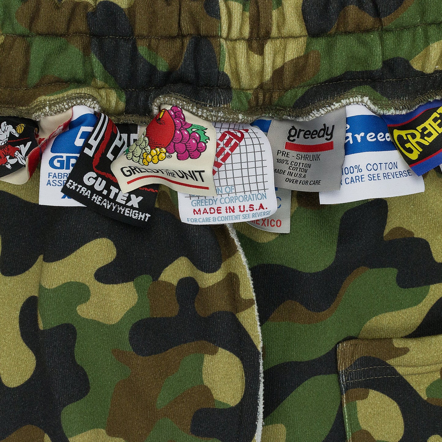 GREEDY UNIT x MURD333R.FM GREEN CAMO SWEATSHORTS