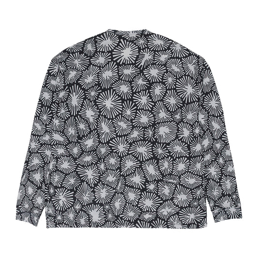 BLACK LONG-SLEEVE T-SHIRT