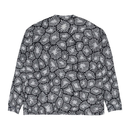 BLACK LONG-SLEEVE T-SHIRT