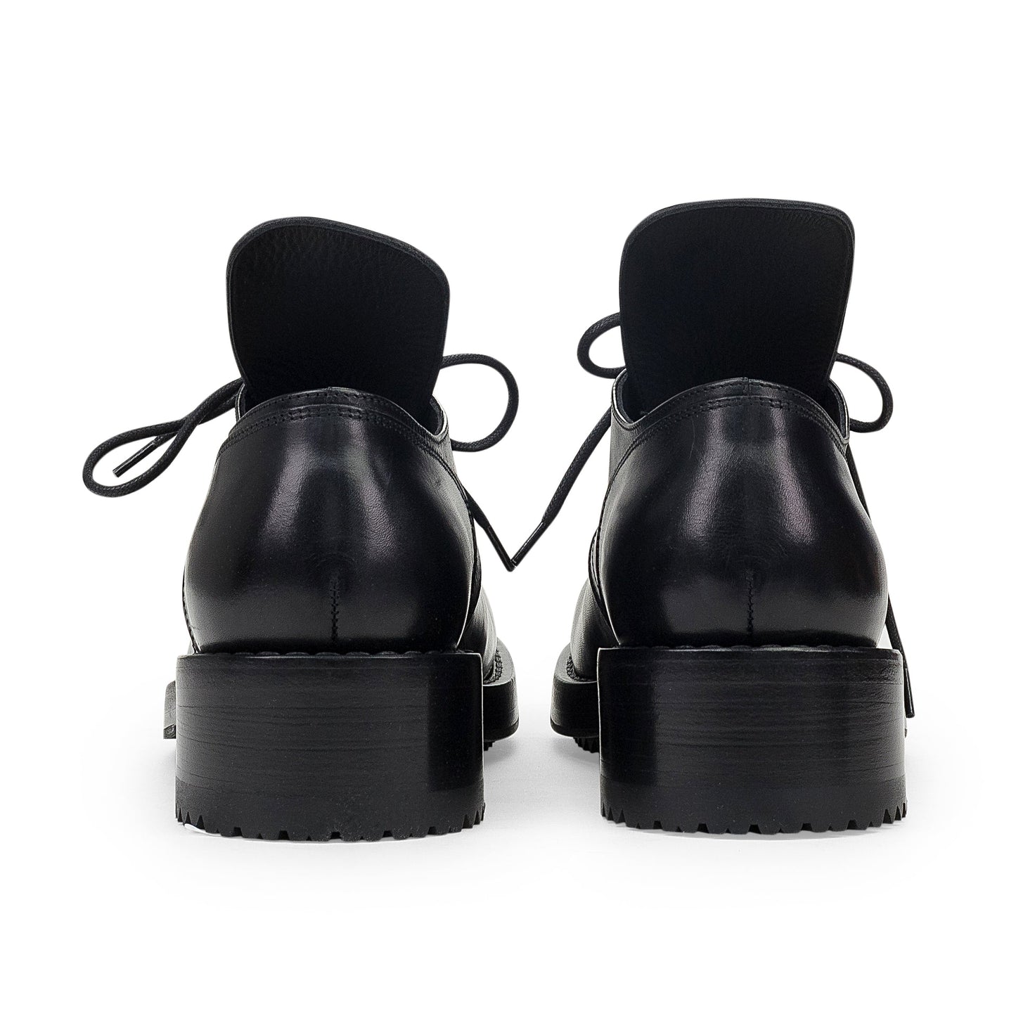BLACK LACED UP LOW OXFORDS