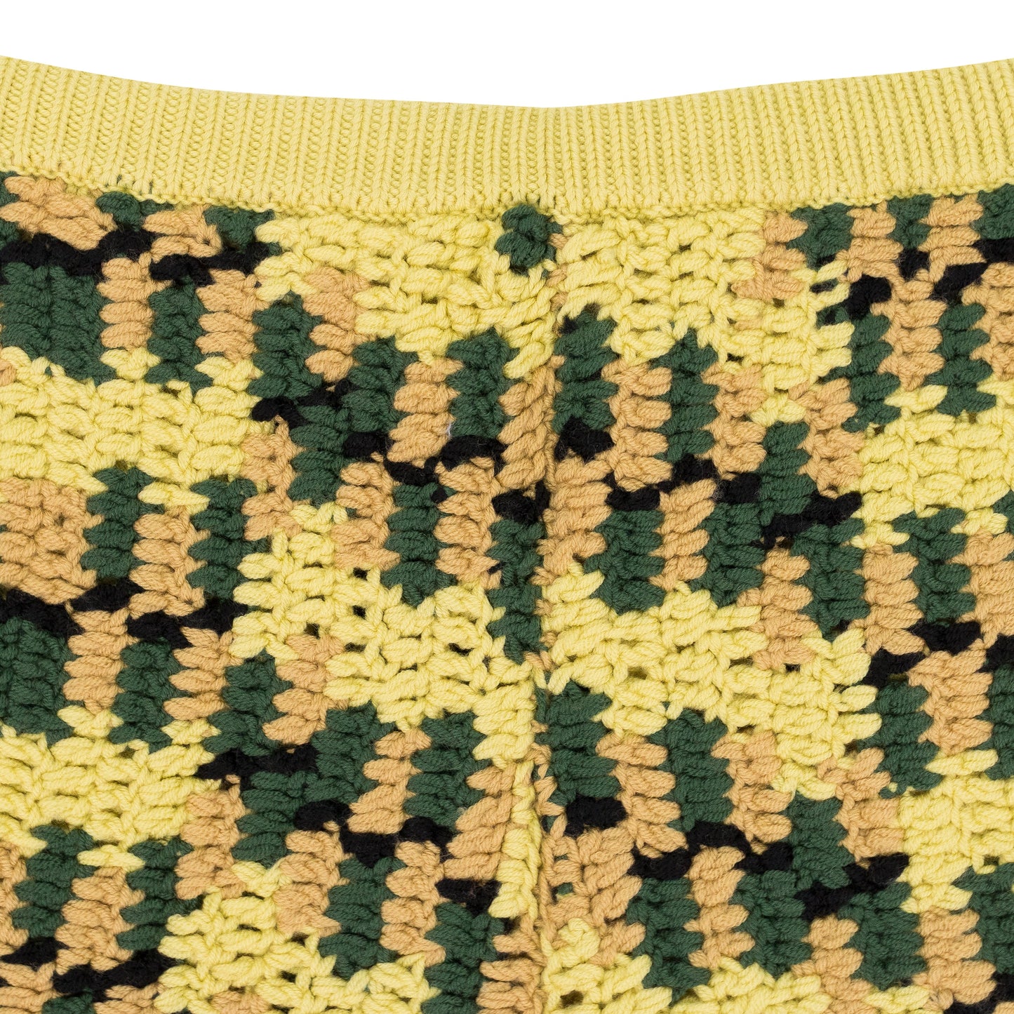 CAMO HAND KNIT SHORTS