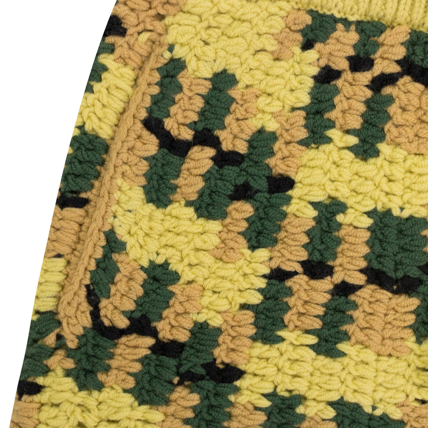 CAMO HAND KNIT SHORTS