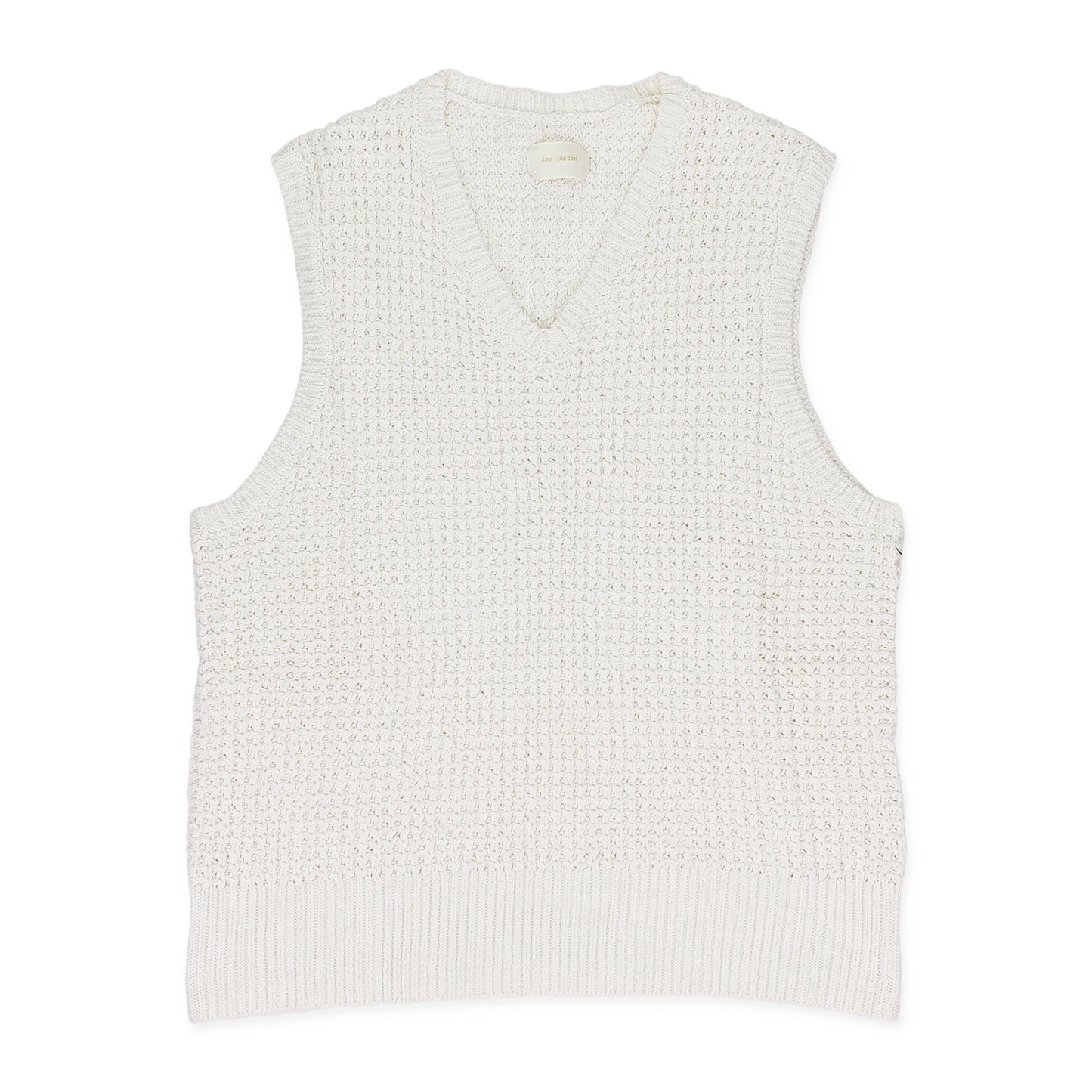 CREAM WAFFLE V-NECK SWEATER VEST