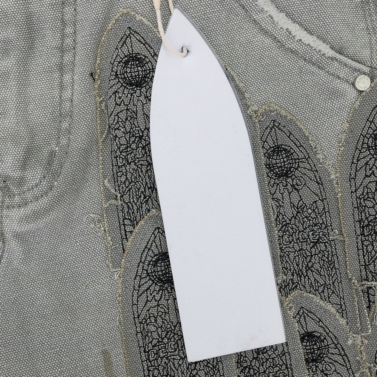 GRAY PATCHED ARCH PANTS