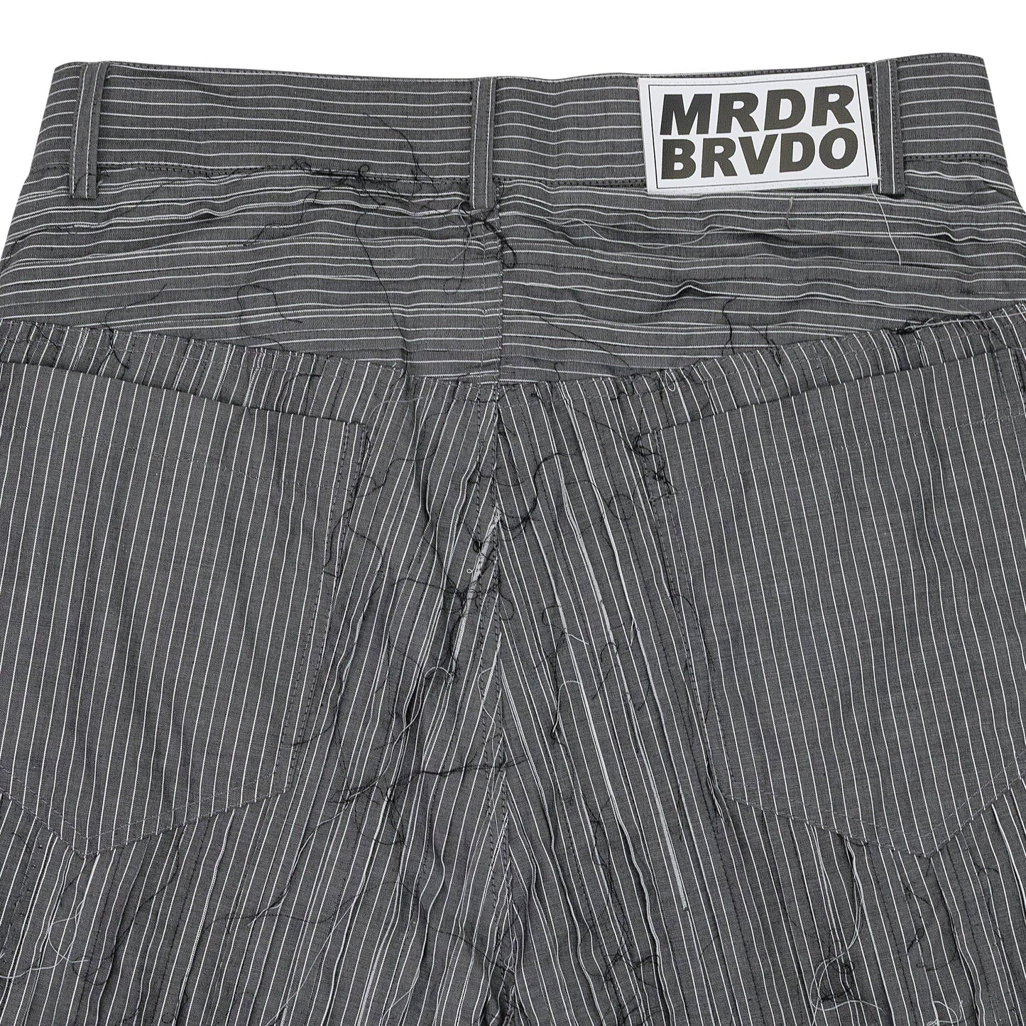 GRAY EXPOSED SEAM MID LENGTH SHORTS