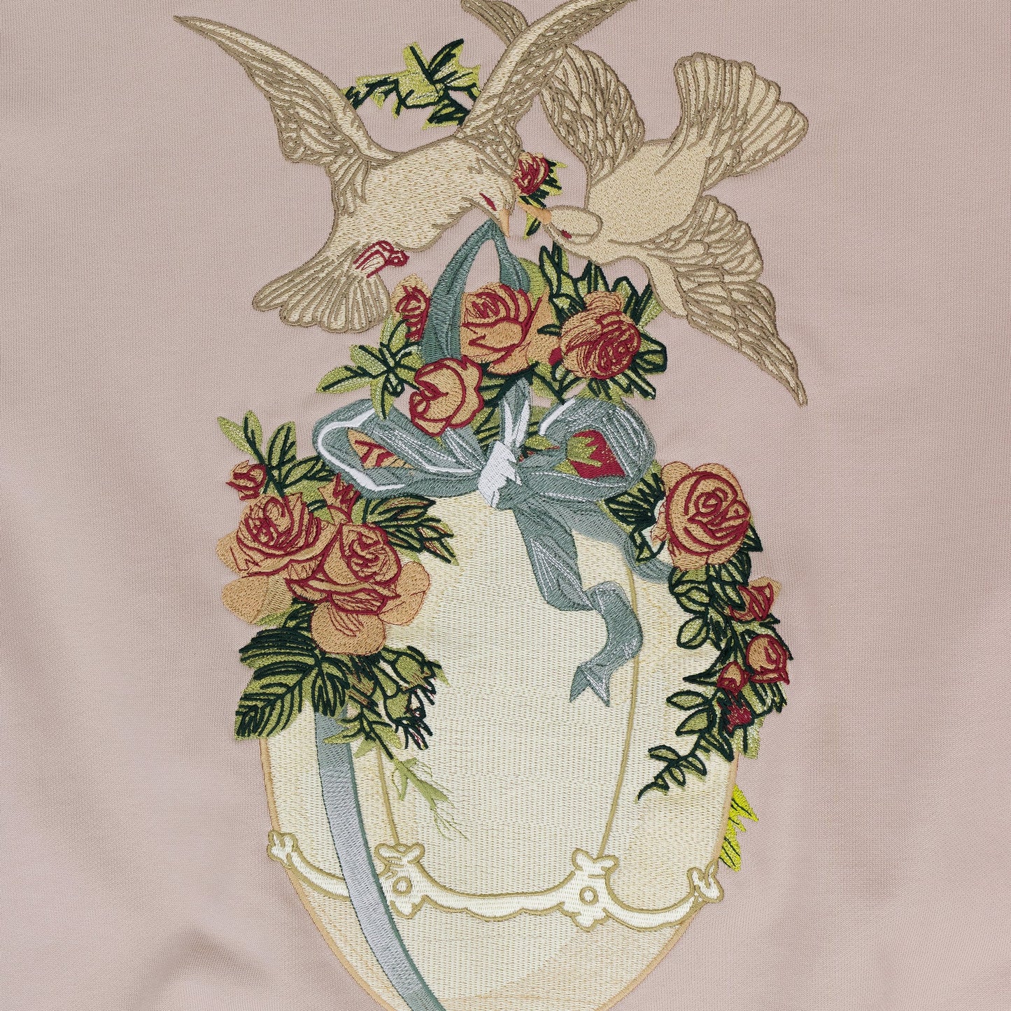 SILVER GIFT CREWNECK SWEATSHIRT