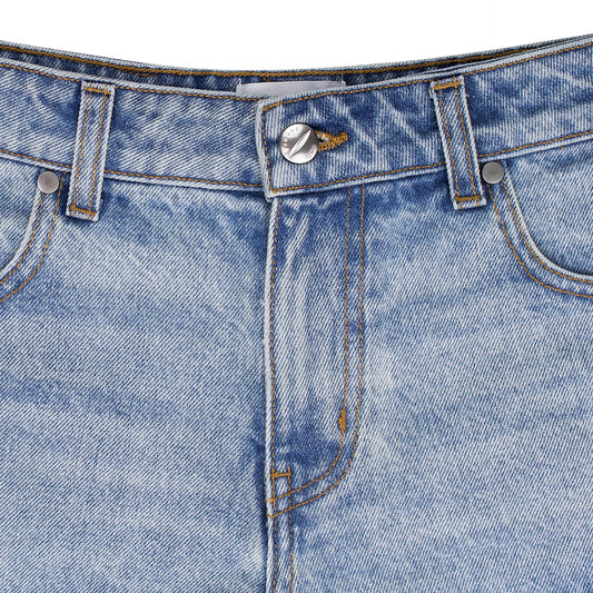 INDIGO LOW-WAIST DENIM SHORTS