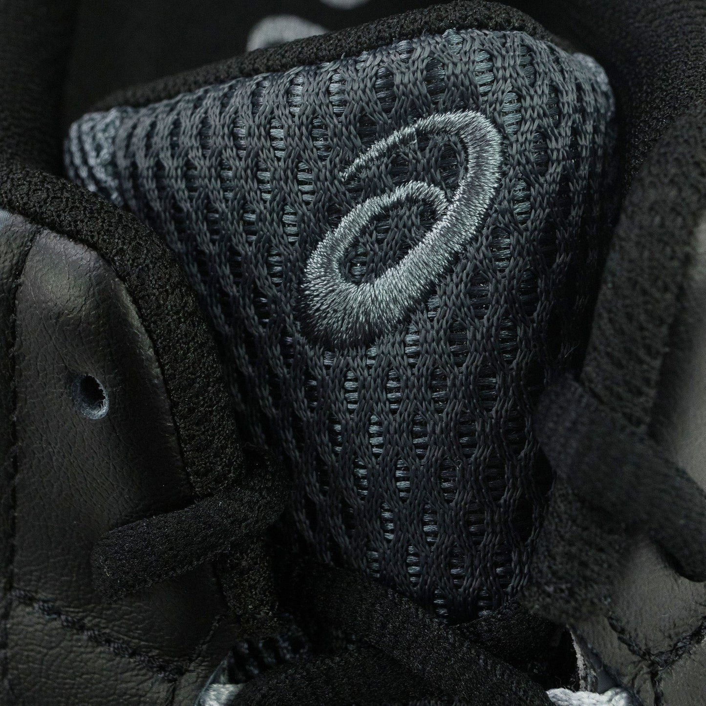 GREY GEL-NYC 2055 SNEAKERS