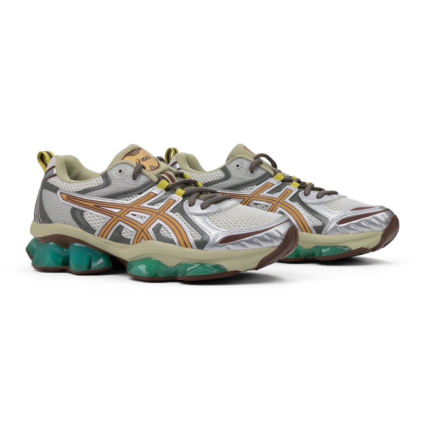 White / Khaki Gel-Quantum Kinetic Sneakers